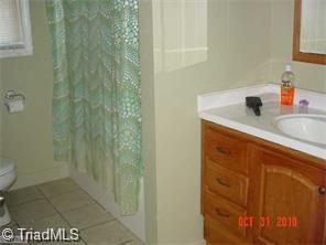 5331 Stigall Road Kernersville, NC 27284 - Photo 5 of 8 Gallery Image 5