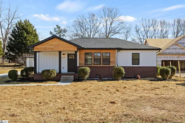 $306,500 | 193 Pine Drive, Greer, SC 29651