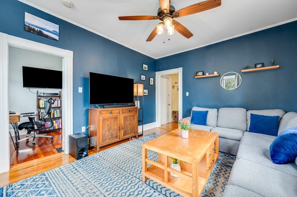 6 Pinedale Road, Unit 1 Boston, MA 02131 - Photo 3 of 22