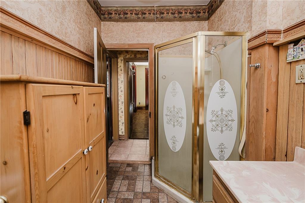 211 Old Mill Road Apollo, PA 15613 - Photo 14 of 42 a view of a hallway with entryway