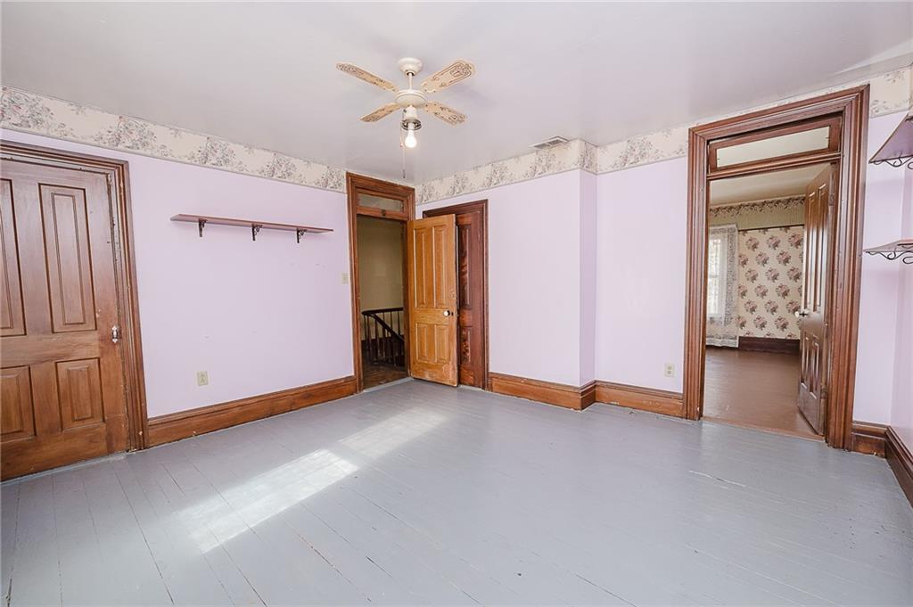 211 Old Mill Road Apollo, PA 15613 - Photo 24 of 42 an empty room with closet and a hallway