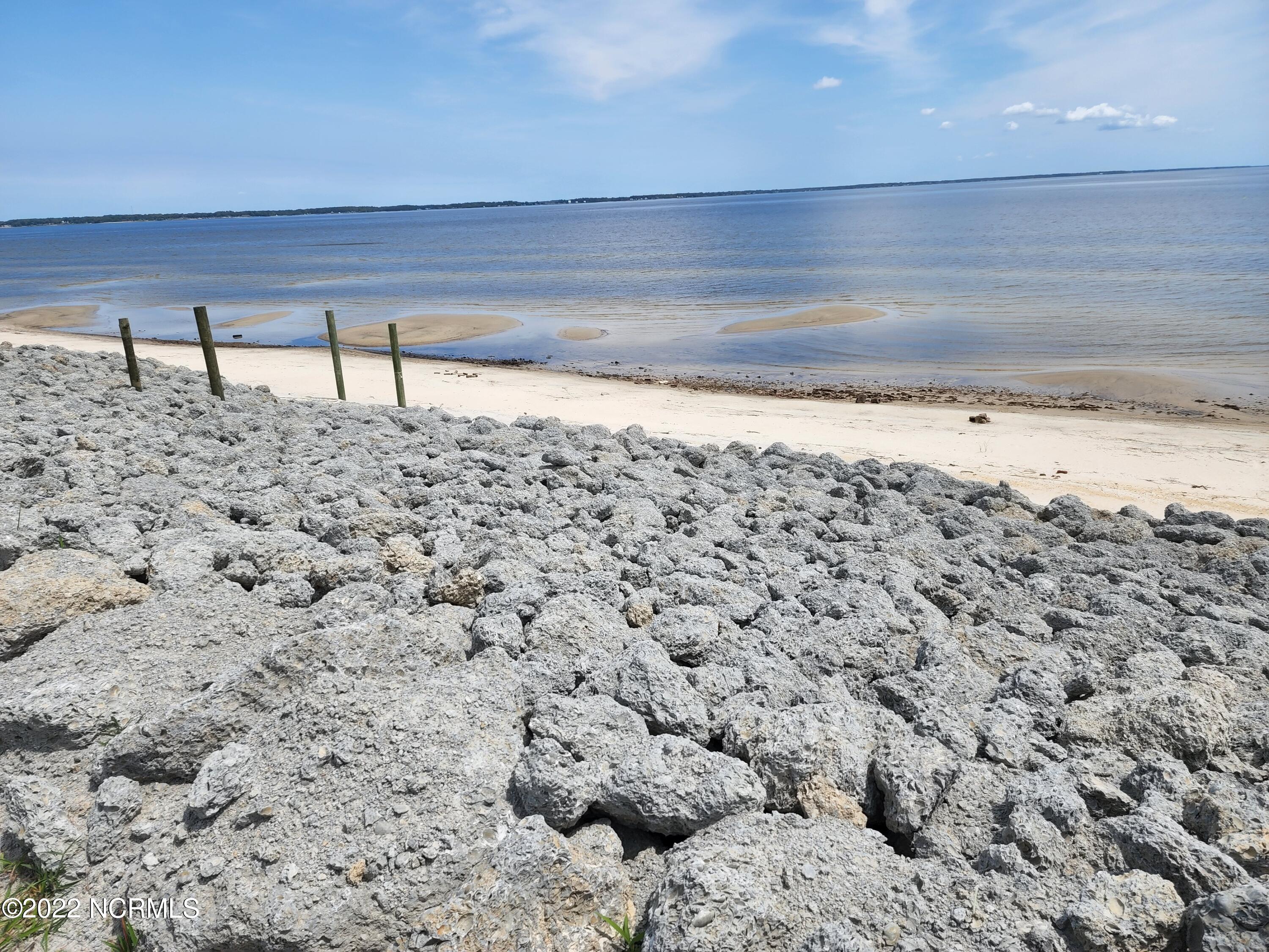 617 Shadyview Beach Road Havelock, NC 28532 - Photo 11 of 14 Watch The Ferry