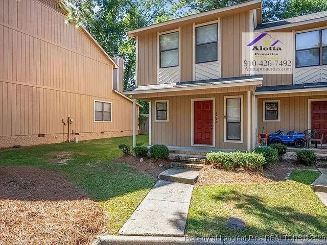 $1,100 | 1320 North Forest Drive, Fayetteville, NC 28303