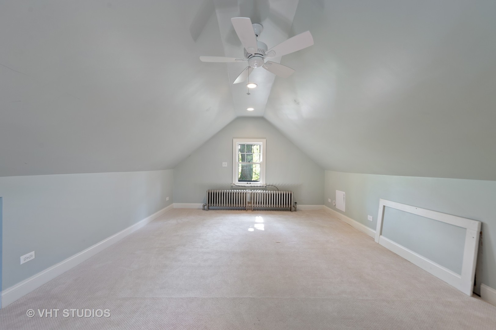 510 Berkeley Road Riverside, IL 60546 - Photo 21 of 30 wooden floor in a room