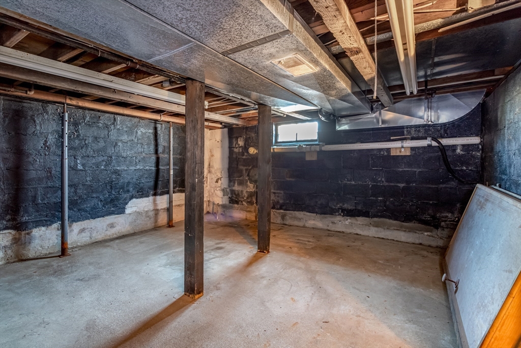 382 West Main Street Groton, MA 01450 - Photo 28 of 38 a view of an empty room with wooden floor