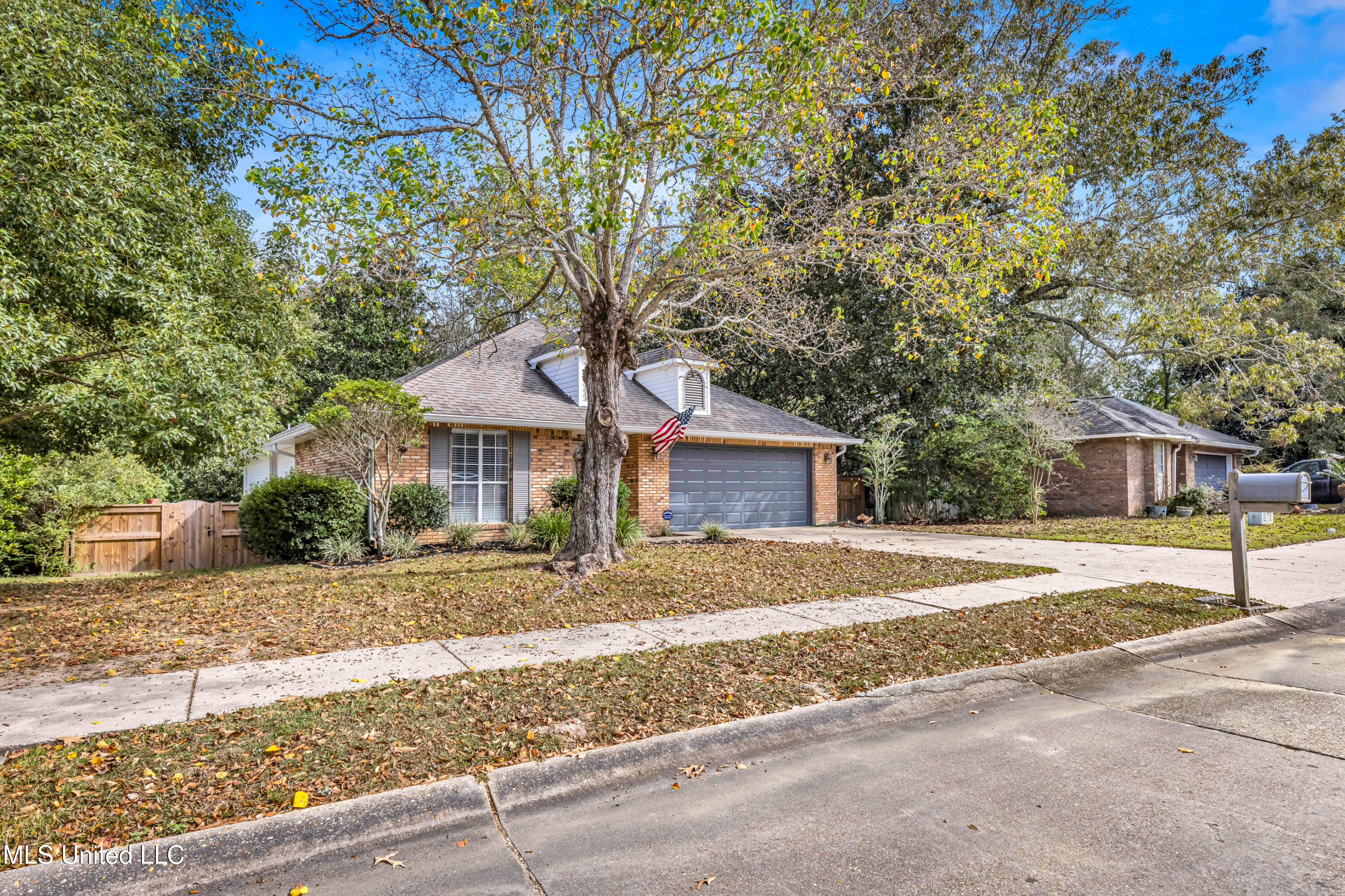 932 Bluff Ridge Biloxi, MS 39532 - Photo 3 of 25 923BluffRidge-7