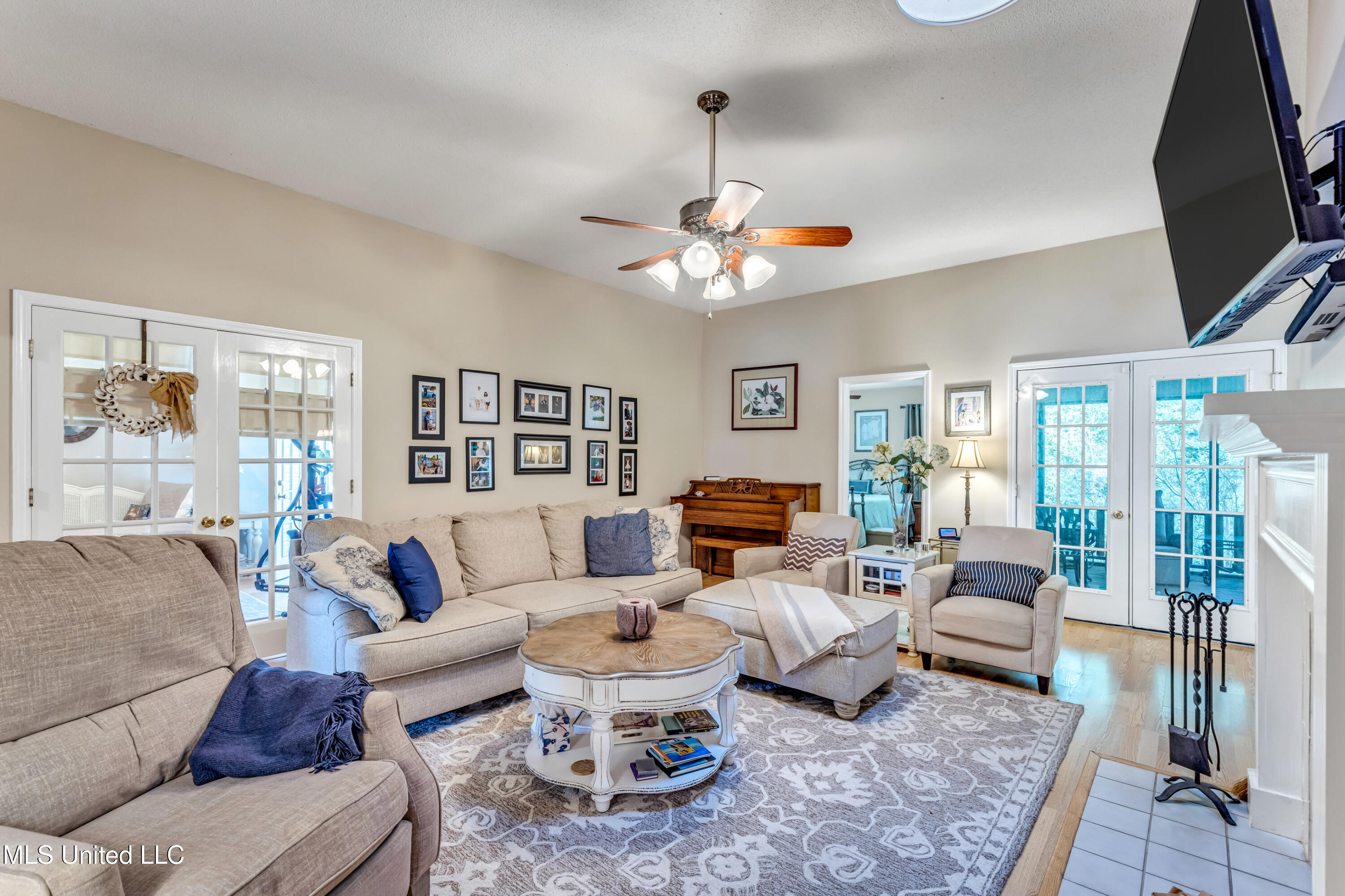 932 Bluff Ridge Biloxi, MS 39532 - Photo 7 of 25 923BluffRidge-13