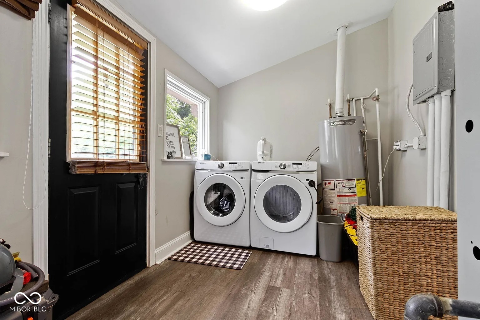 110 Douglas Street Greenfield, IN 46140 - Photo 20 of 35