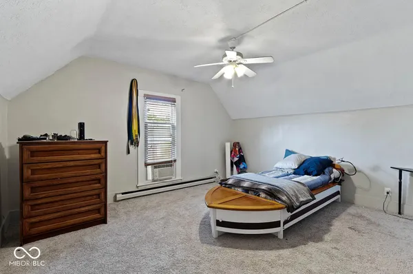 $250,000 | 110 Douglas Street, Greenfield, IN 46140