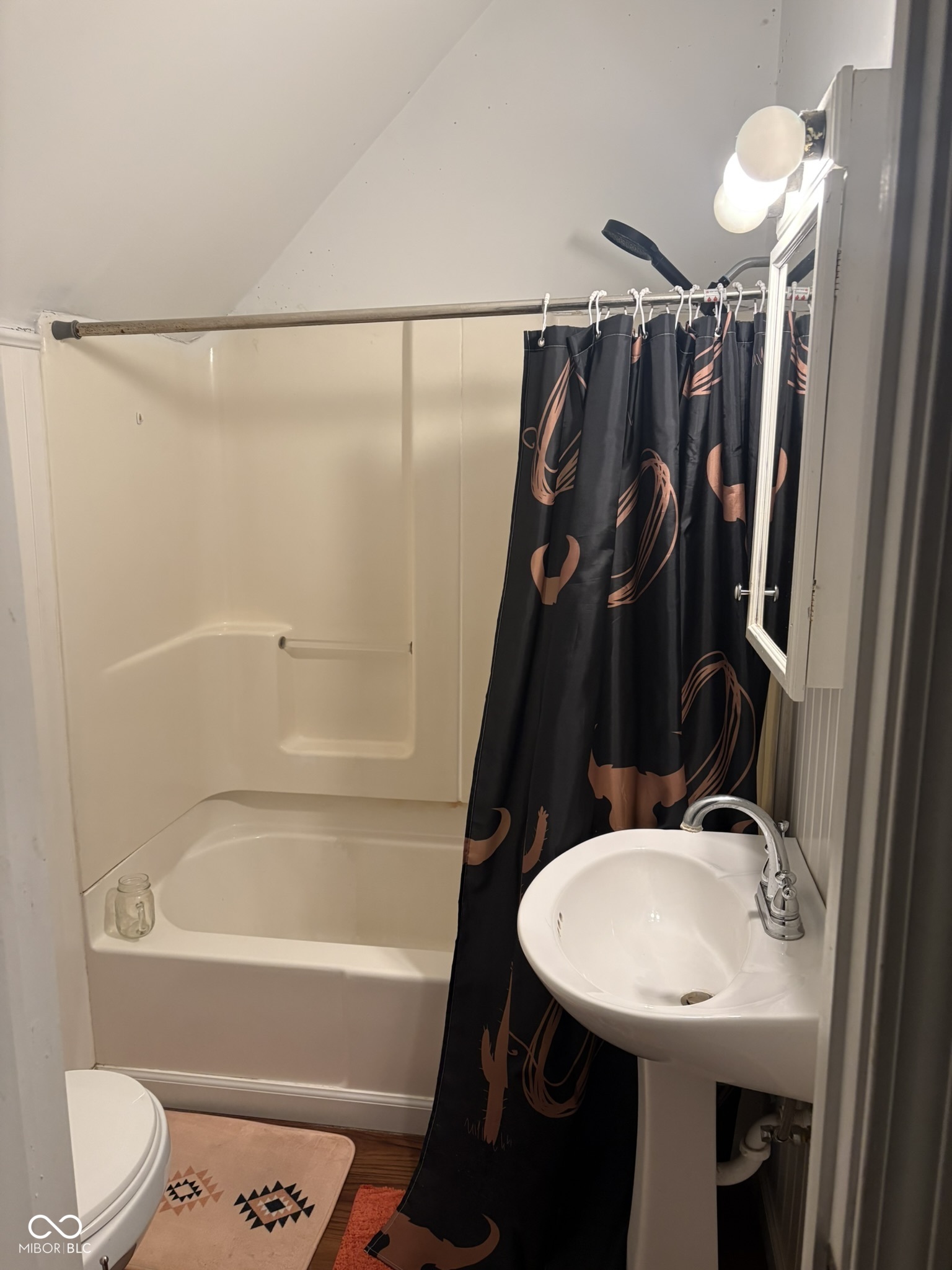 110 Douglas Street Greenfield, IN 46140 - Photo 33 of 35