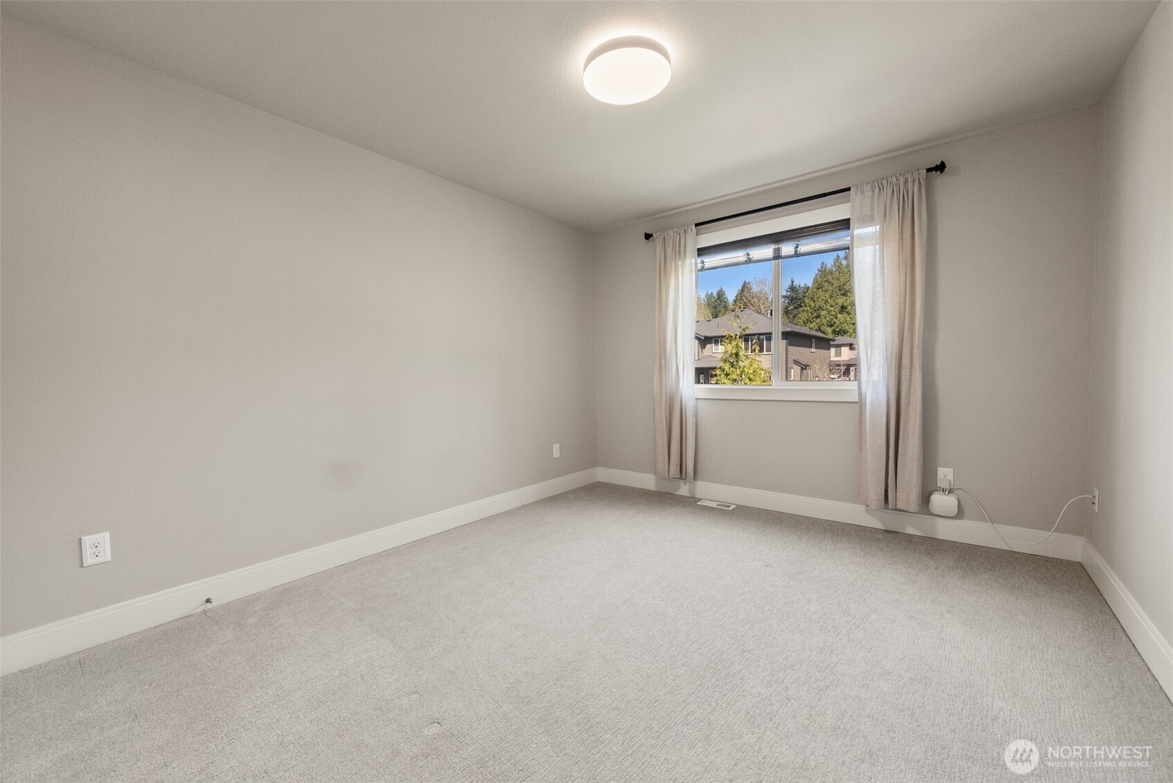 237 234th Place Southeast Bothell, WA 98021 - Photo 28 of 35