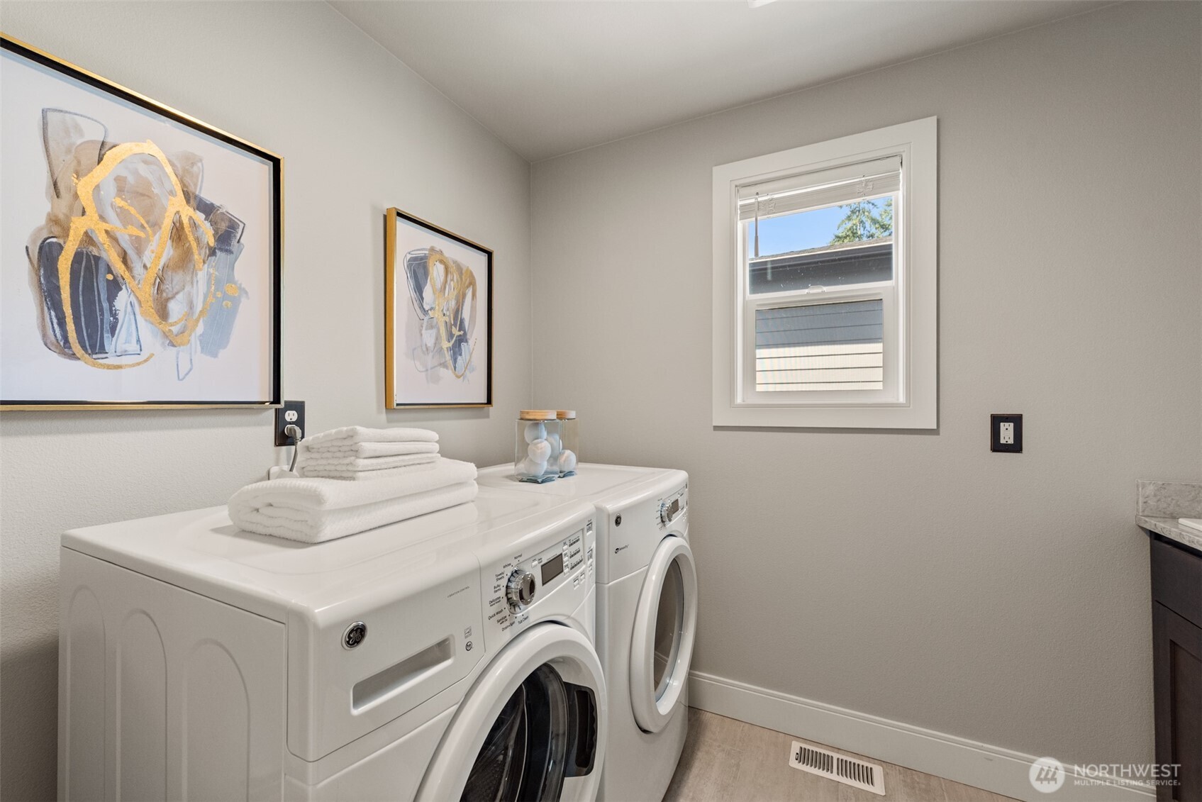 237 234th Place Southeast Bothell, WA 98021 - Photo 31 of 35