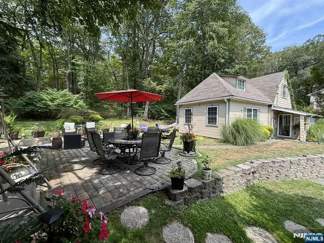 $499,000 | 5 Old Gormely Lane, Butler, NJ 07405