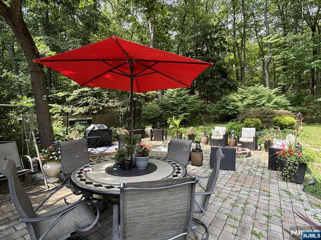 5 Old Gormely Lane Butler, NJ 07405 - Photo 4 of 15