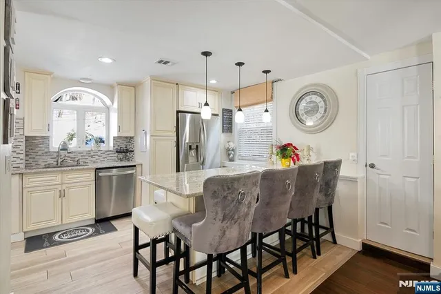 $499,000 | 5 Old Gormely Lane, Butler, NJ 07405