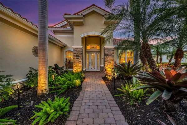$995,000 | 12080 Wicklow Lane, Naples, FL 34120
