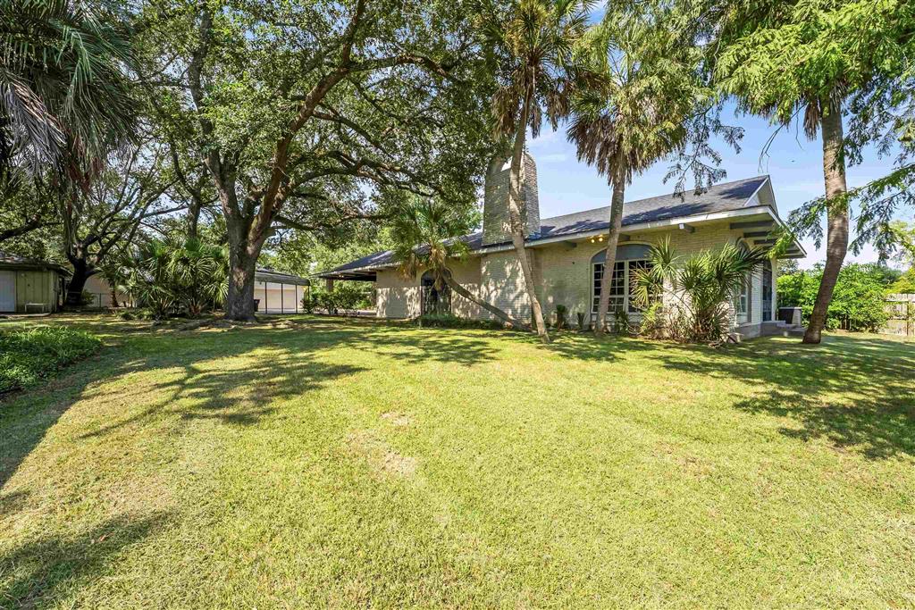 725 West Sale Road Lake Charles, LA 70605 - Photo 27 of 43 Gallery Image 27