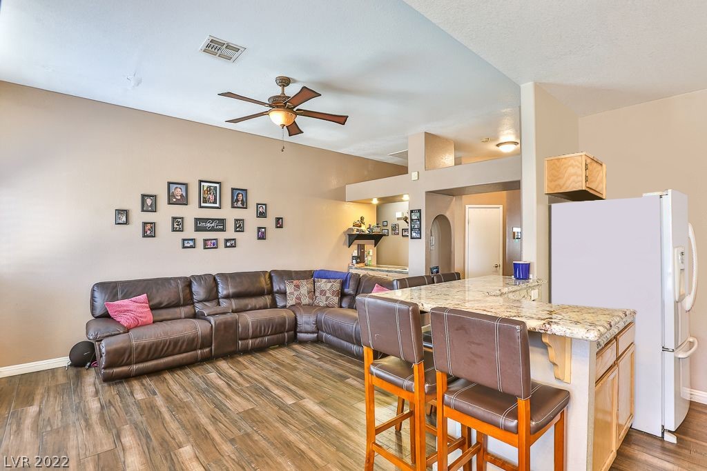 440 Nancy Drive Henderson, NV 89015 - Photo 13 of 46