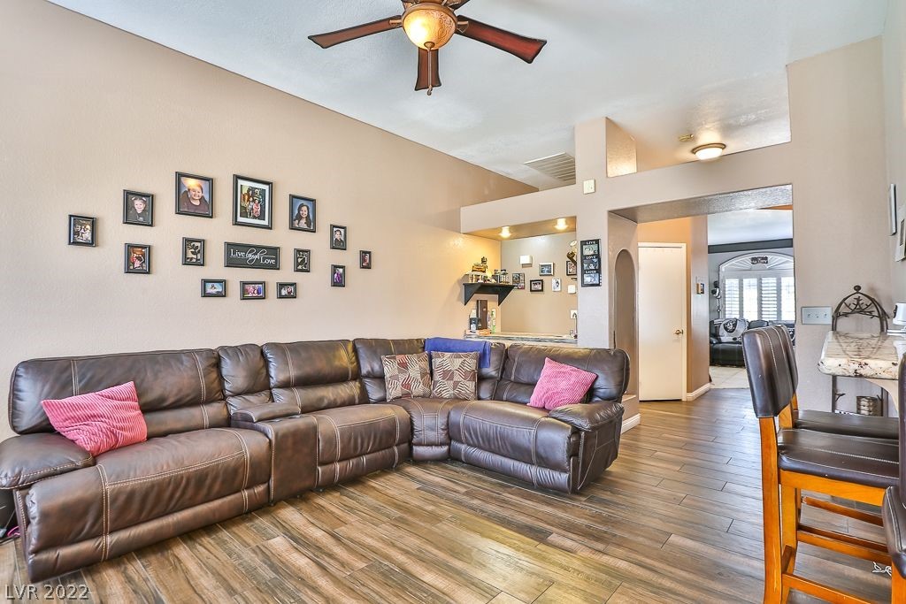 440 Nancy Drive Henderson, NV 89015 - Photo 14 of 46