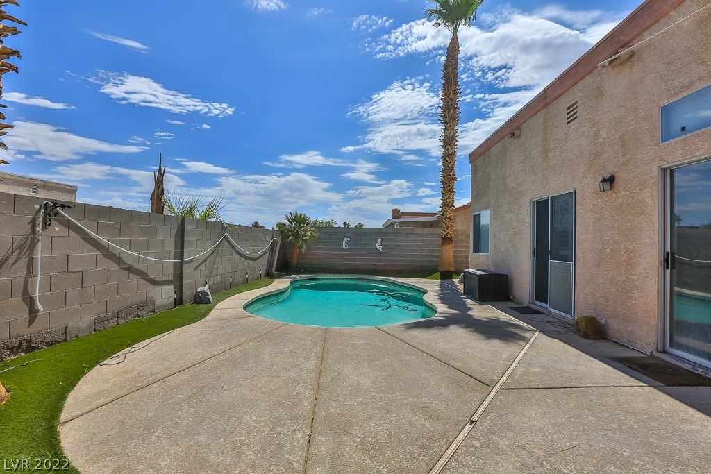 440 Nancy Drive Henderson, NV 89015 - Photo 32 of 46