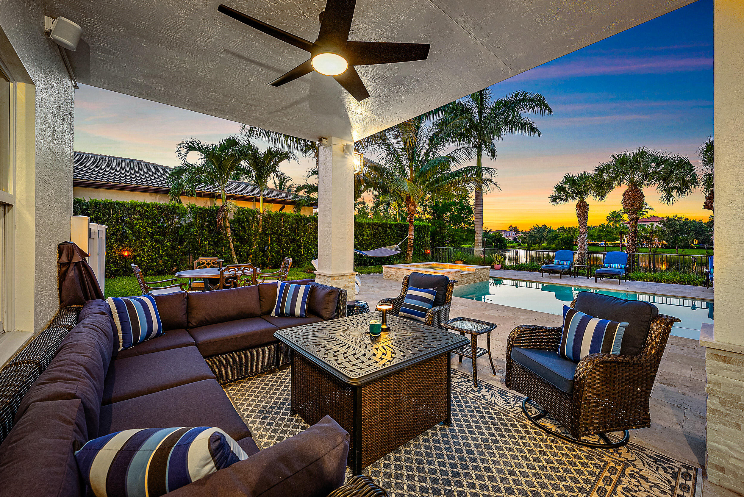 123 Behring Way Jupiter, FL 33458 - Photo 3 of 59 Loggia