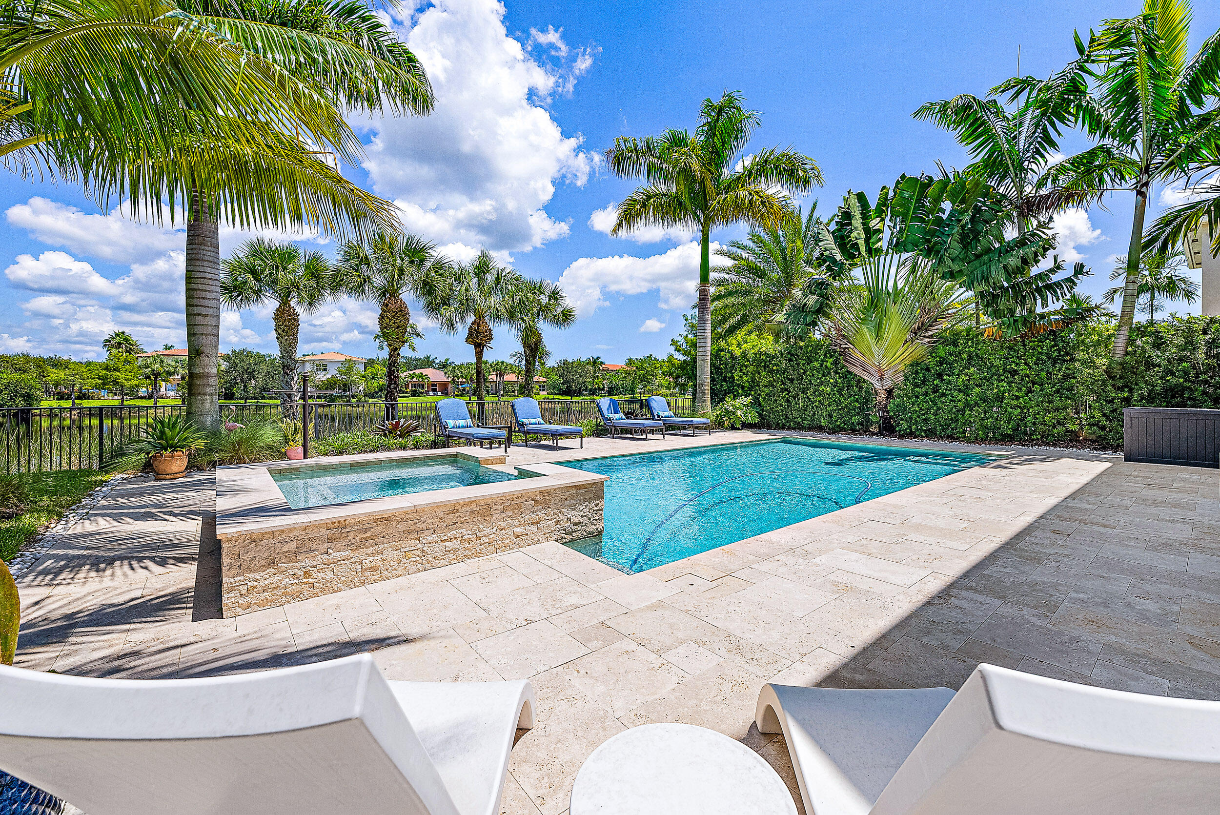 123 Behring Way Jupiter, FL 33458 - Photo 32 of 59 Pool