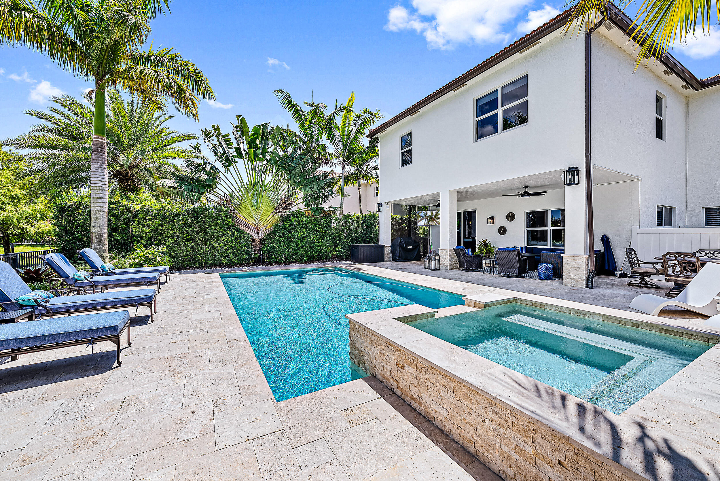 123 Behring Way Jupiter, FL 33458 - Photo 35 of 59 Pool & Back Exterior