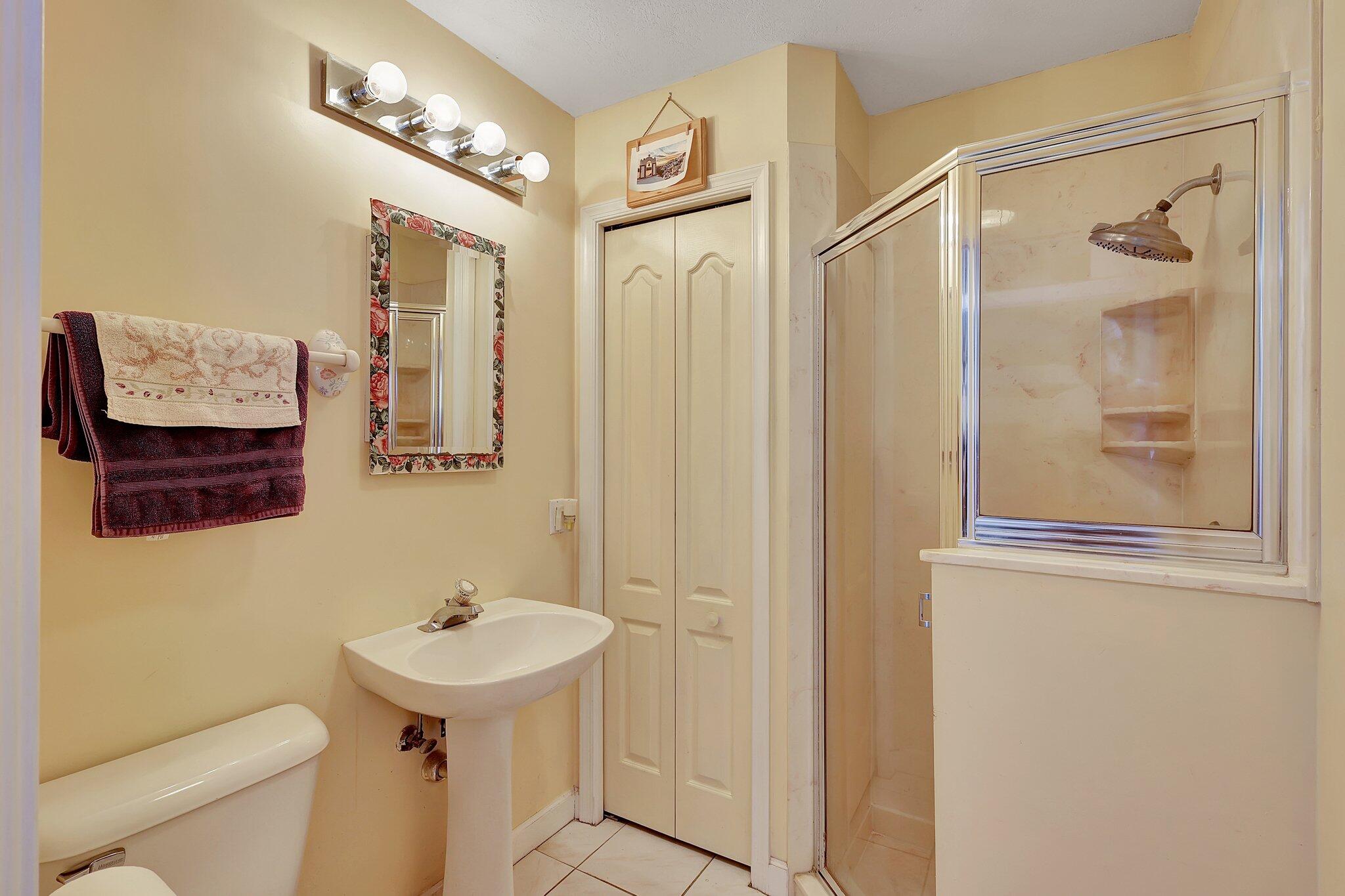 1624 Southwest Gregor Way Stuart, FL 34997 - Photo 47 of 69 Bath 3
