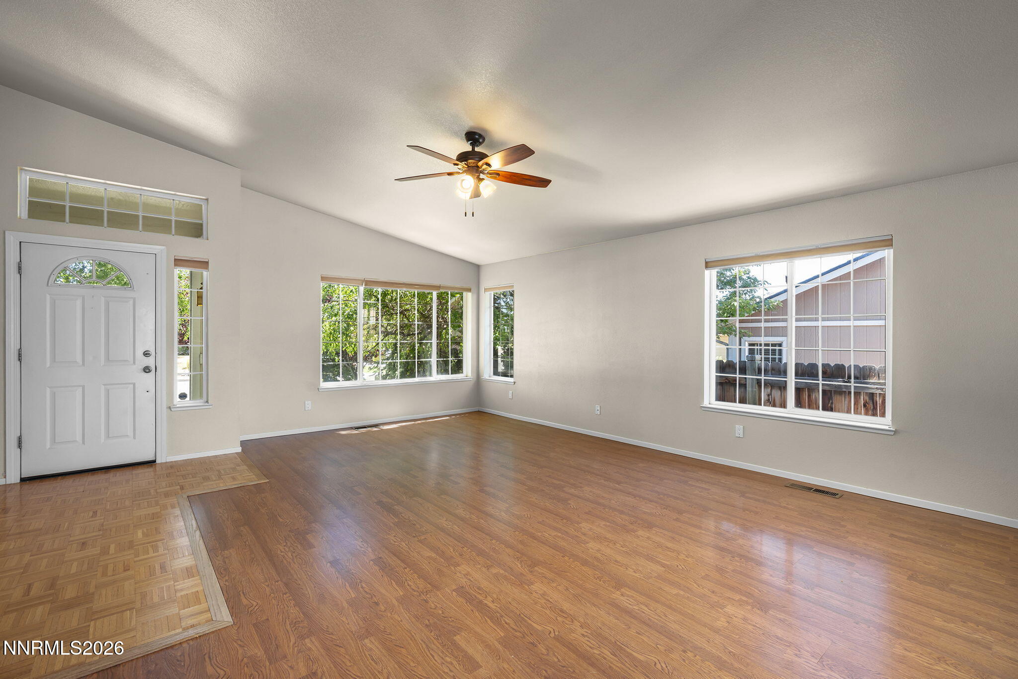 889 South University Park Loop Reno, NV 89512 - Photo 9 of 37 9-web-or-mls-_DSC5989