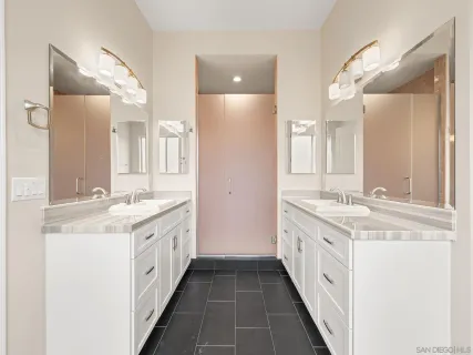 $1,400,000 | 10616 Via Tiglio, Lakeside, CA 92040