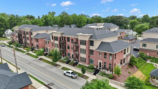 $389,900 | 204 North Campbell Street, Valparaiso, IN 46385