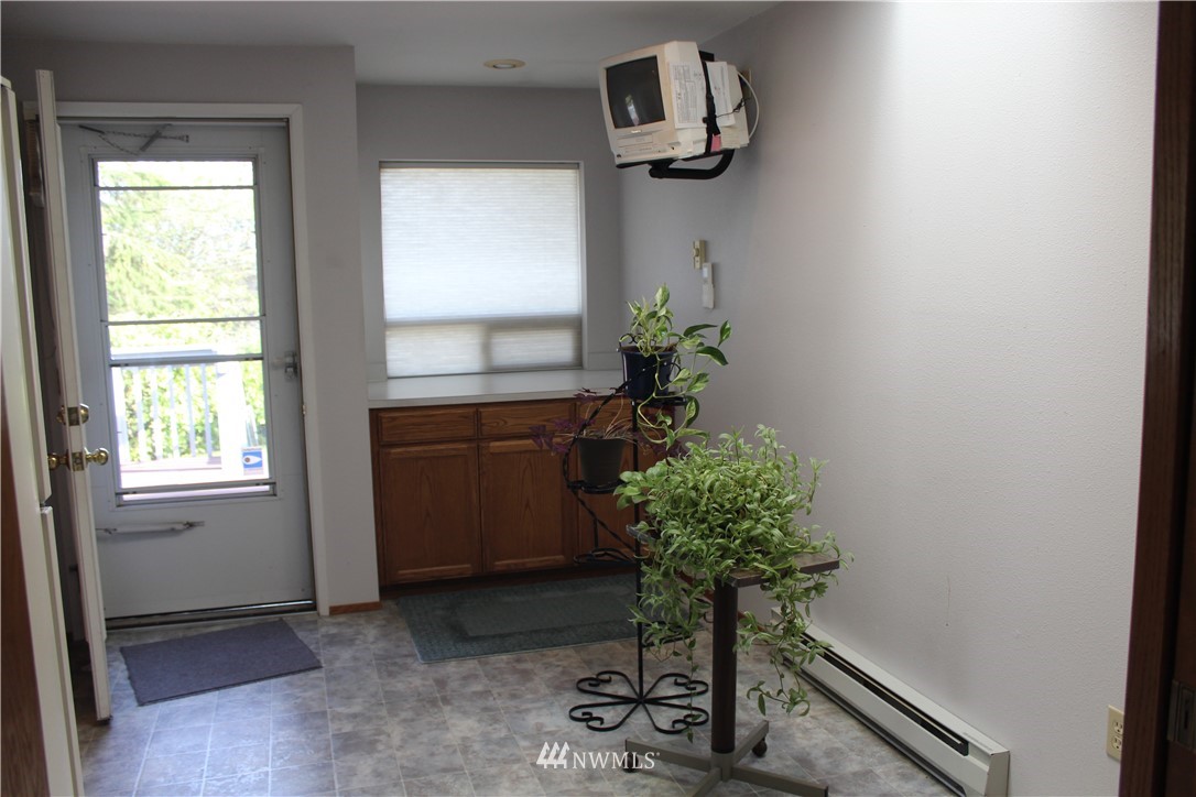 230 South 15th Street Renton, WA 98055 - Photo 13 of 25