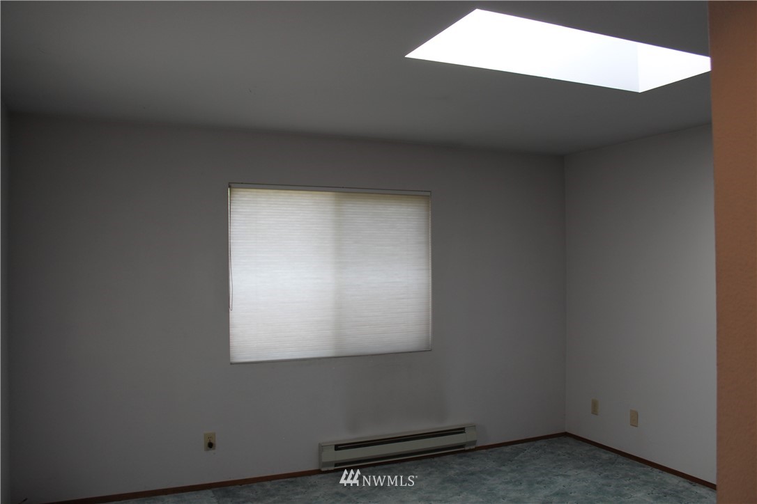 230 South 15th Street Renton, WA 98055 - Photo 16 of 25