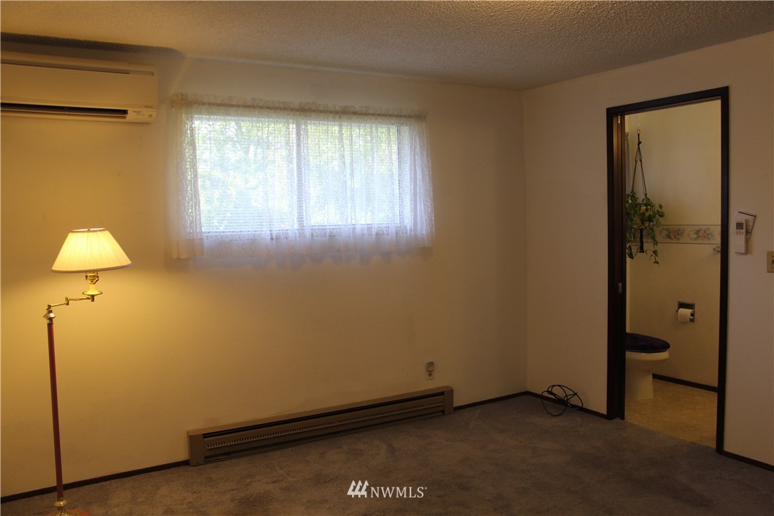 230 South 15th Street Renton, WA 98055 - Photo 17 of 25