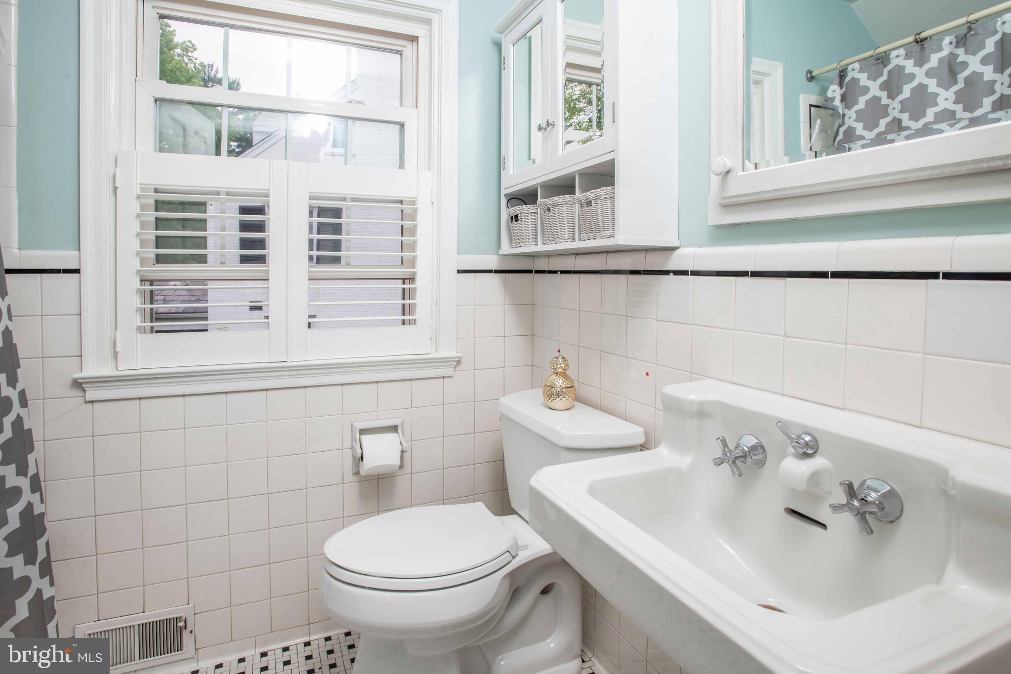 109 Bellemore Road Baltimore, MD 21210 - Photo 40 of 73