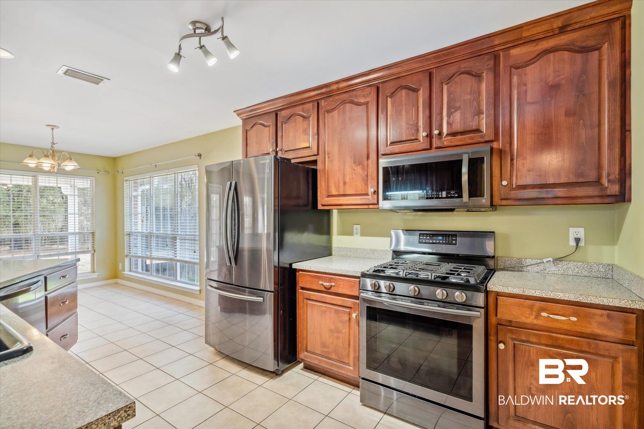 3469 Rowell Court Mobile, AL 36618 - Photo 7 of 20