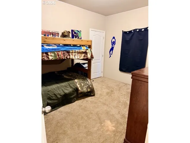 $470,000 | 345 Debbie Court, Glide, OR 97443