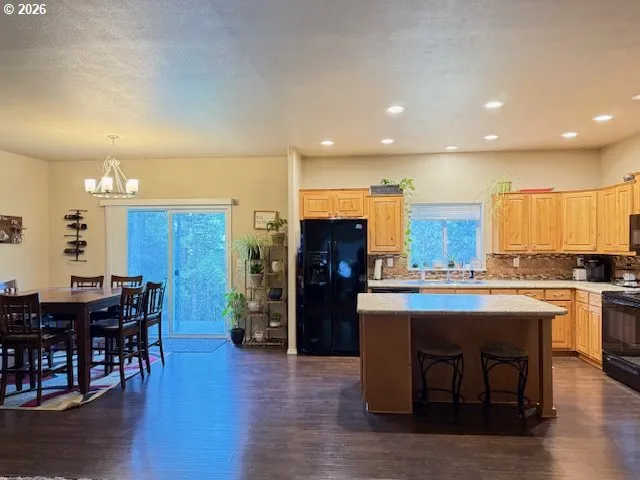 $470,000 | 345 Debbie Court, Glide, OR 97443