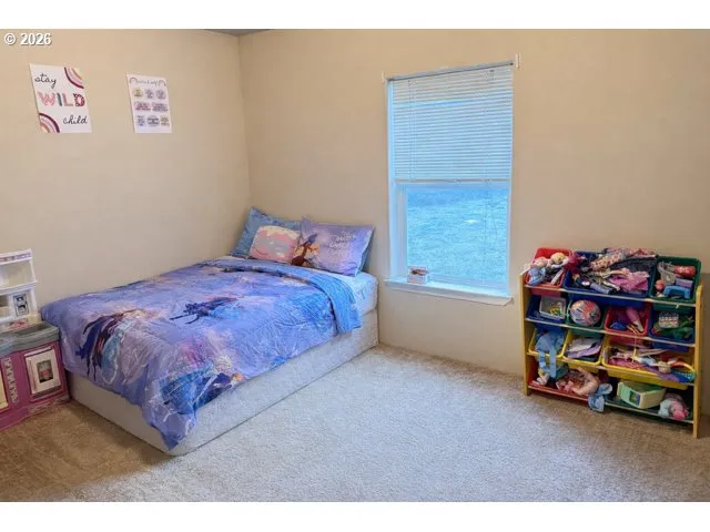 $470,000 | 345 Debbie Court, Glide, OR 97443