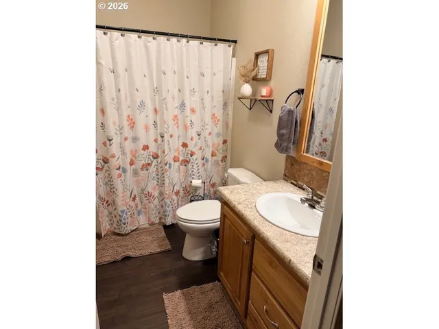 $470,000 | 345 Debbie Court, Glide, OR 97443