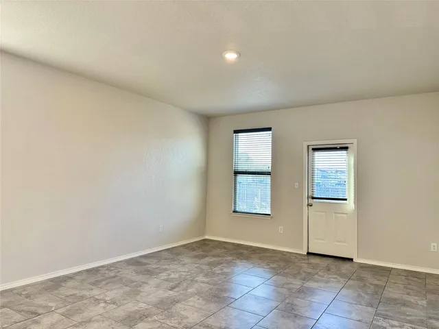 $1,975 | 3111 Red Columbine Street, New Braunfels, TX 78130