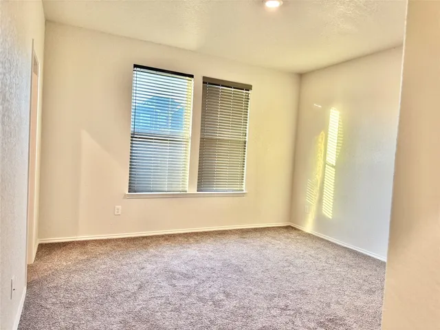 $1,975 | 3111 Red Columbine Street, New Braunfels, TX 78130