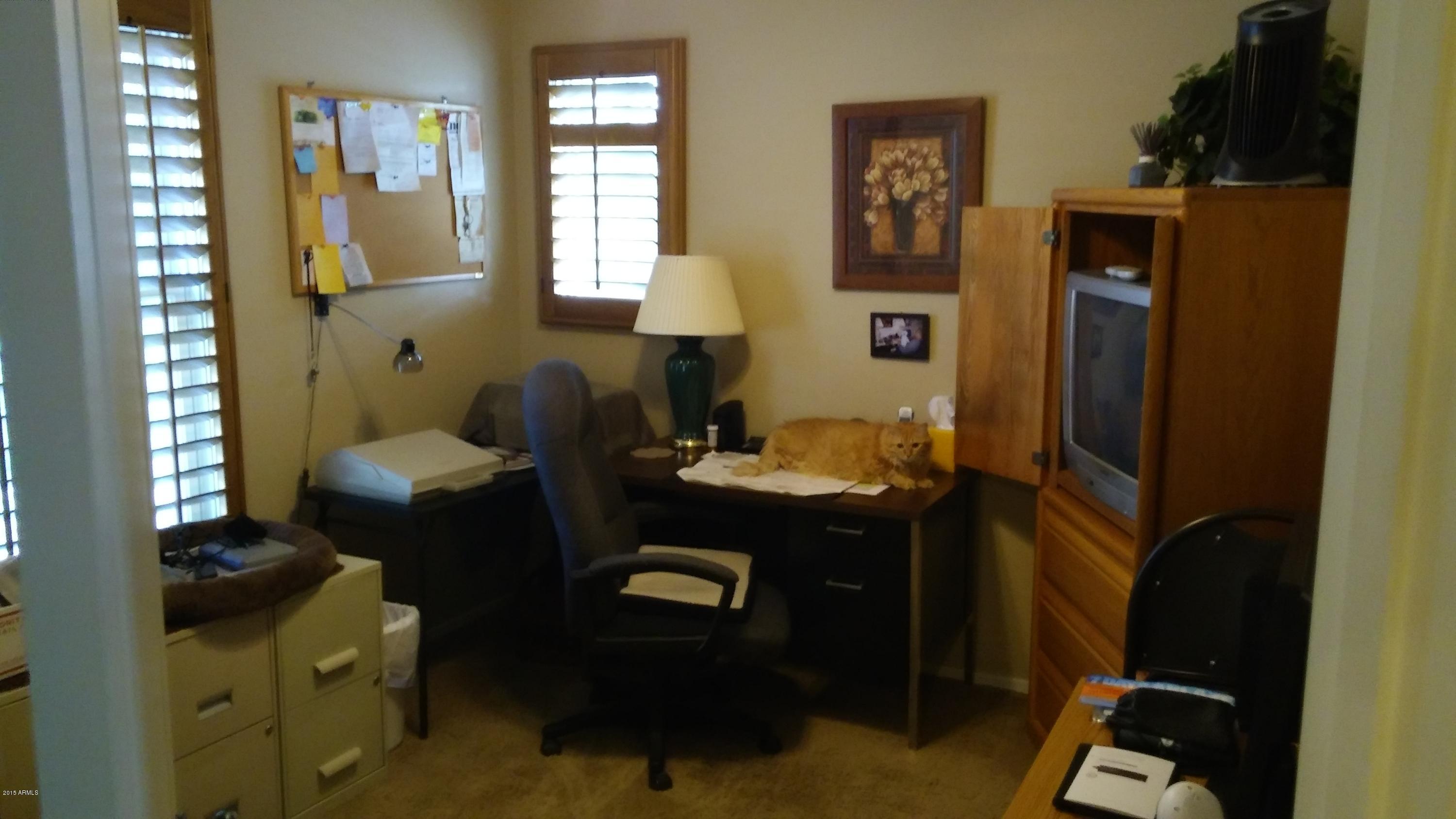 2322 East Pecan Road Phoenix, AZ 85040 - Photo 18 of 40 20150827_144831_HDR