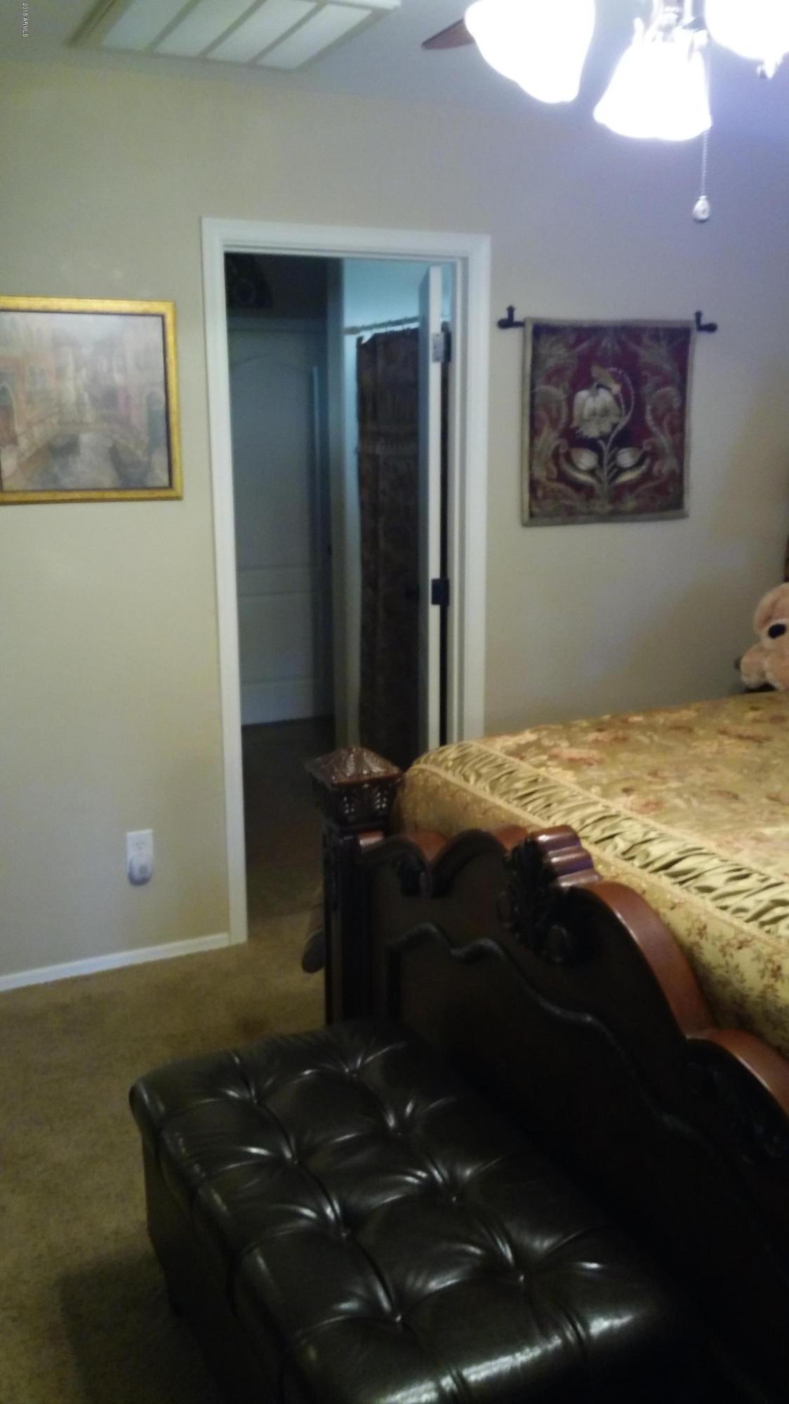 2322 East Pecan Road Phoenix, AZ 85040 - Photo 24 of 40 20150827_145018_HDR