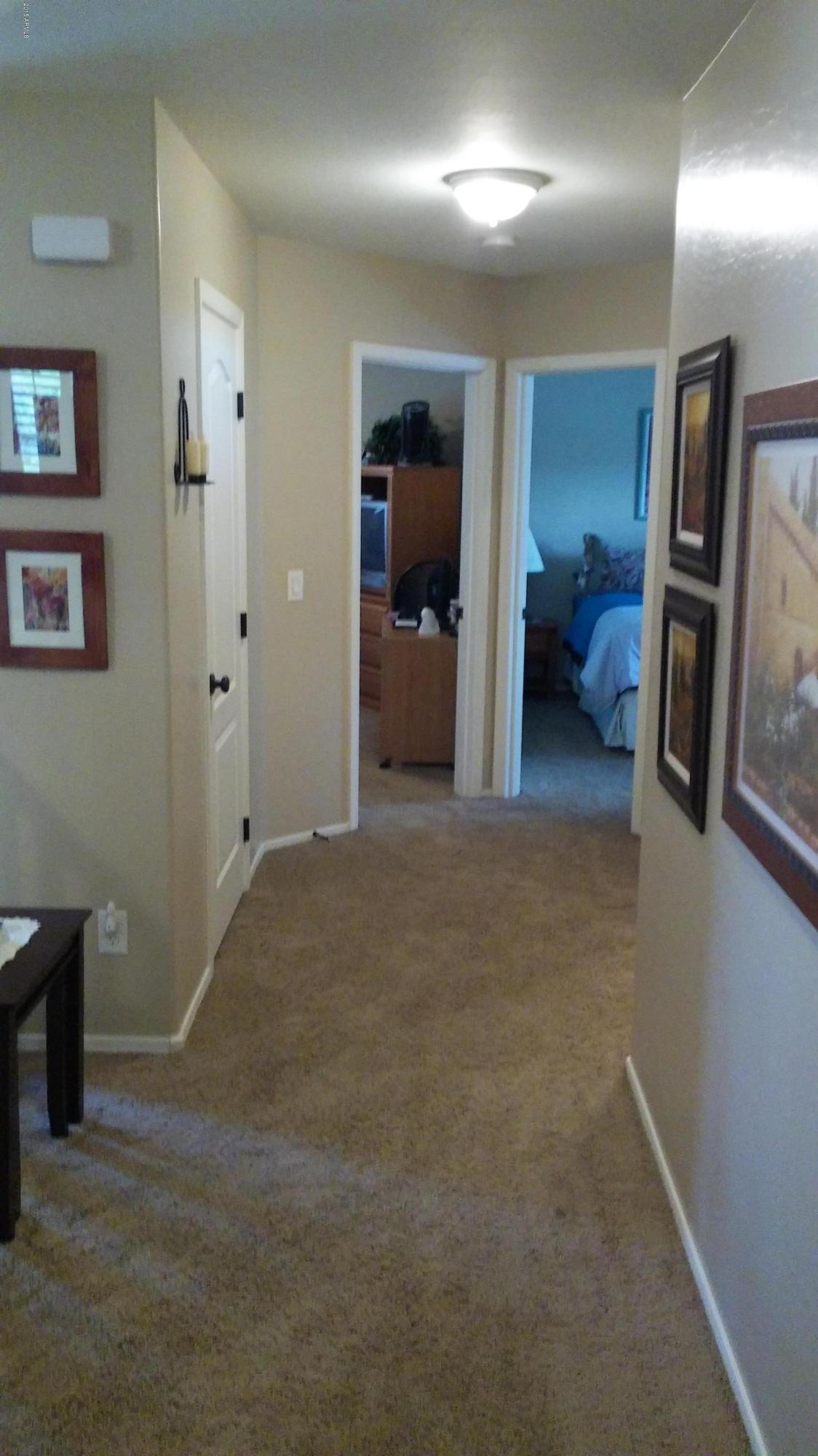 2322 East Pecan Road Phoenix, AZ 85040 - Photo 27 of 40 20150827_145059_HDR