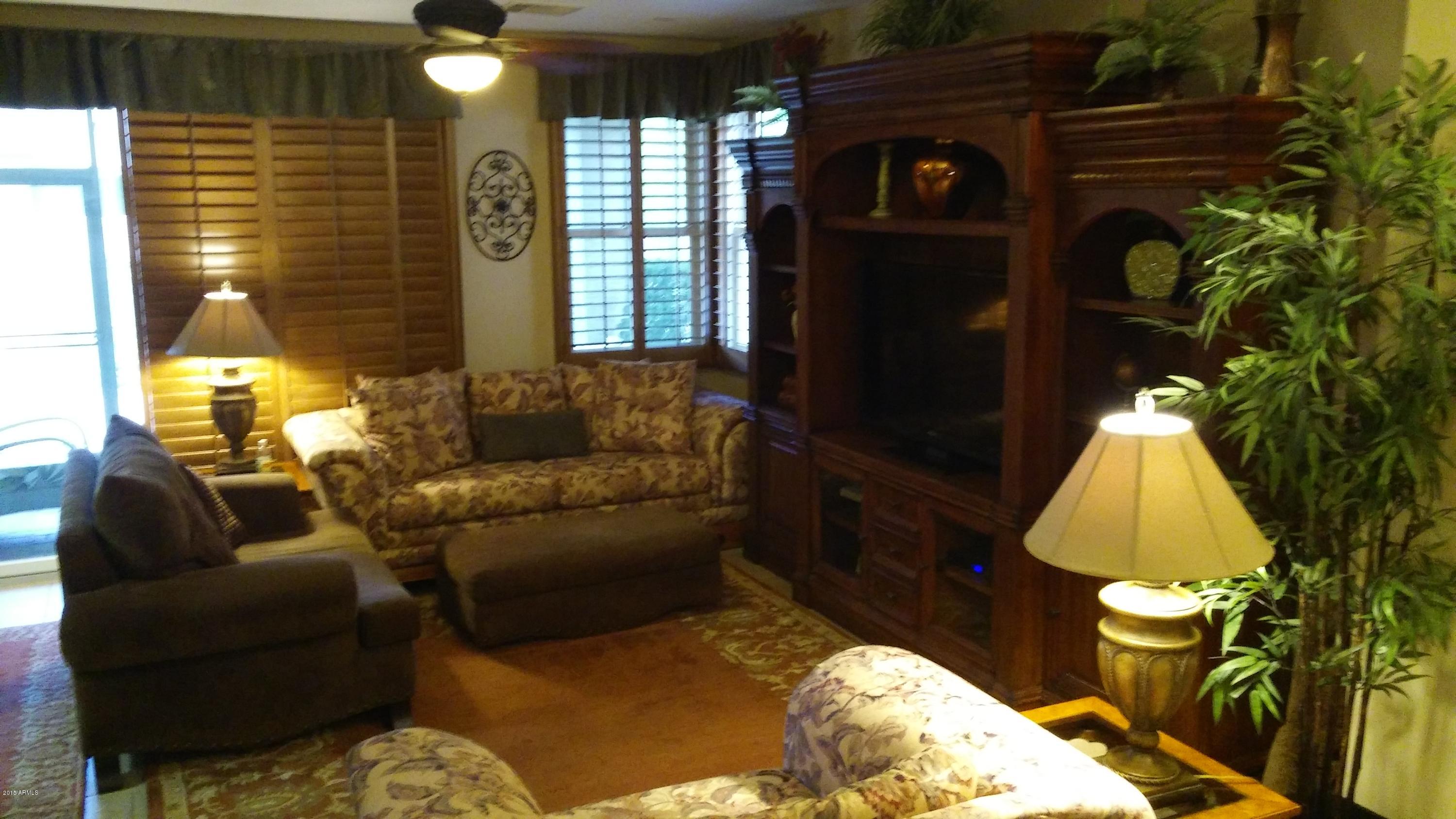 2322 East Pecan Road Phoenix, AZ 85040 - Photo 31 of 40 20150827_145244_HDR