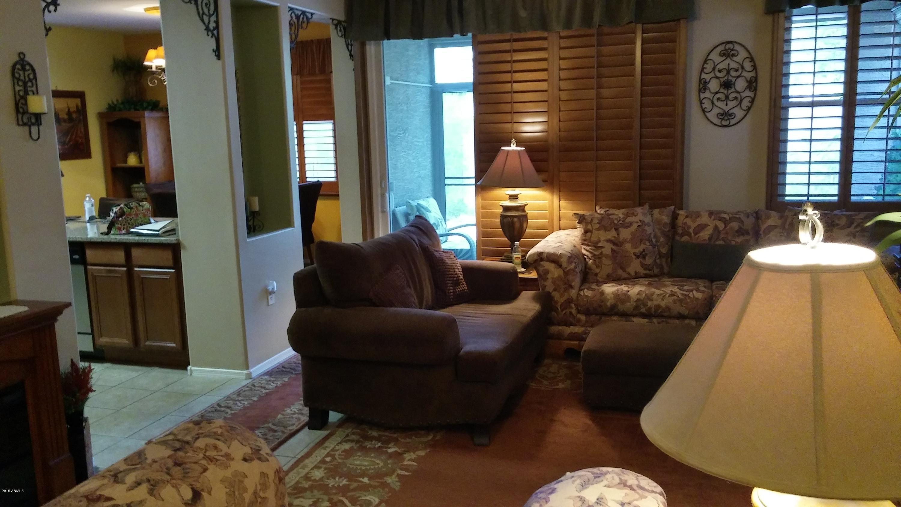 2322 East Pecan Road Phoenix, AZ 85040 - Photo 33 of 40 20150827_145301_HDR