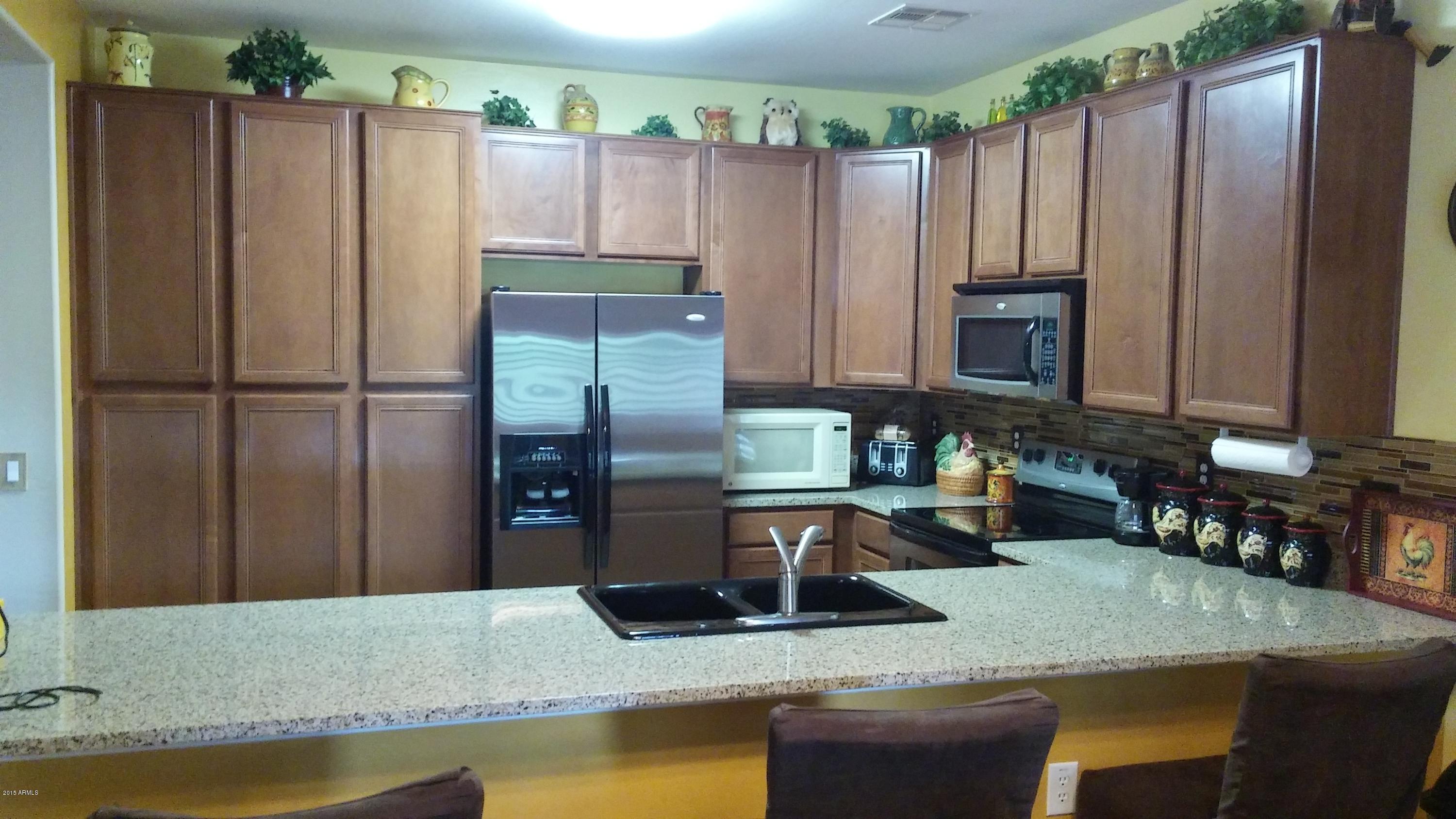 2322 East Pecan Road Phoenix, AZ 85040 - Photo 35 of 40 20150827_145449_HDR