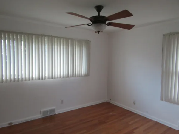 $229,900 | 27182 Spring Arbor Drive, Southfield, MI 48076