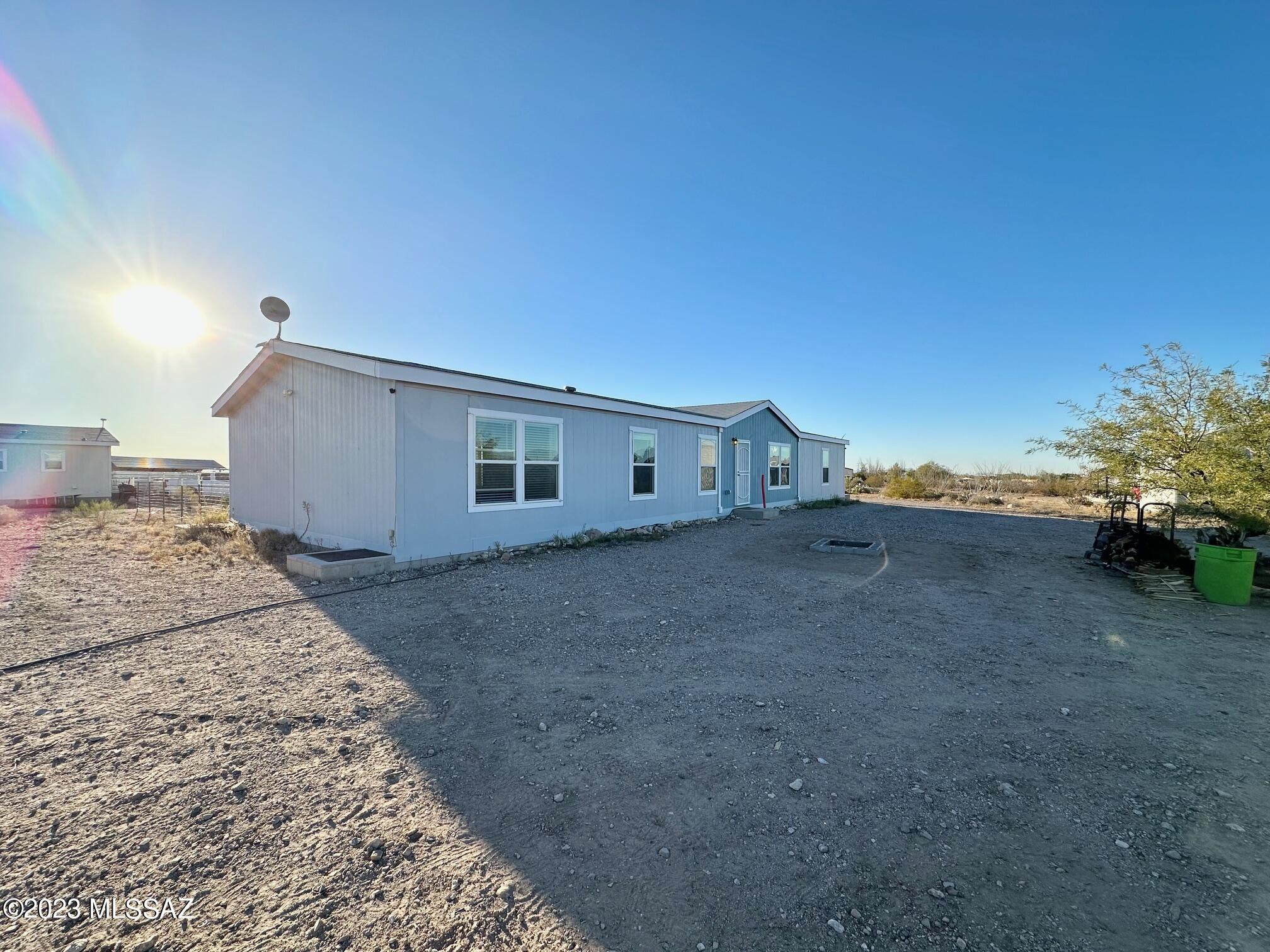 13295 South Hunting Dog Road Vail, AZ 85641 - Photo 4 of 39